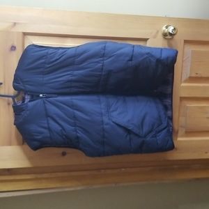 Large Windriver vest with hood black